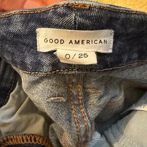 Good American - Good Waist Skinny Jean